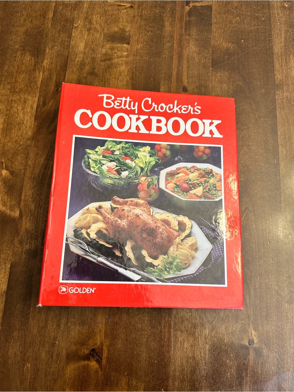 Vintage‎ Betty Crocker Cookbook 80s Red Nostalgia Home Cooking Baking